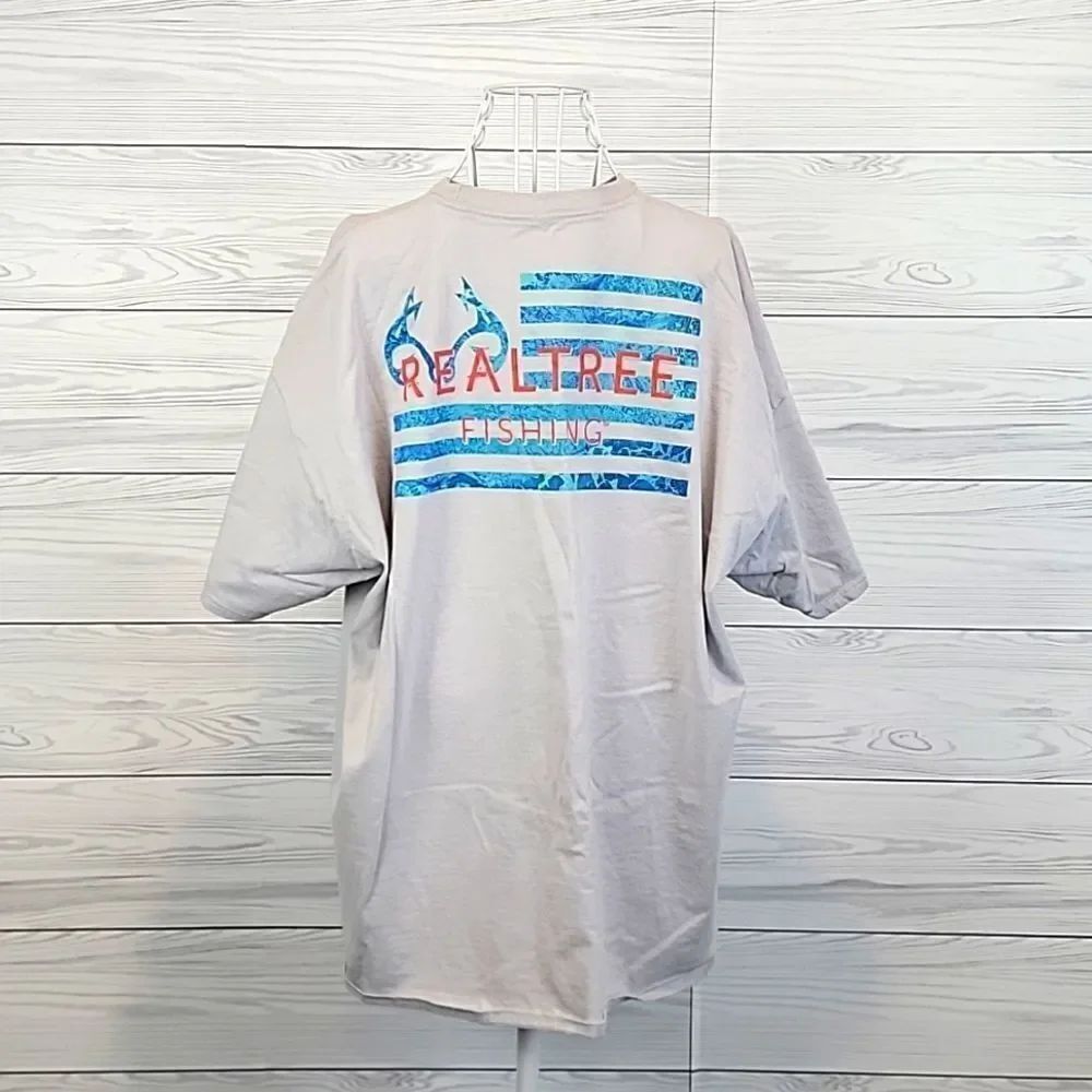 Realtree fishing graphic Men's Classic tee - grey Size 3XL